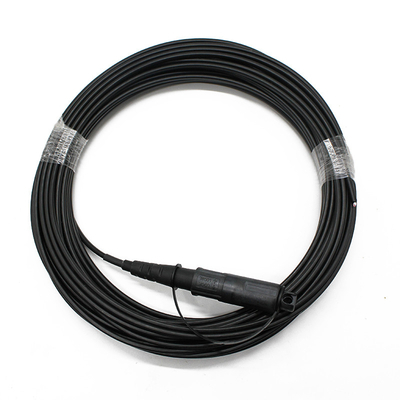Cordo di patch in fibra blindato per stazione base. Diametro del cavo 7.0 mm.